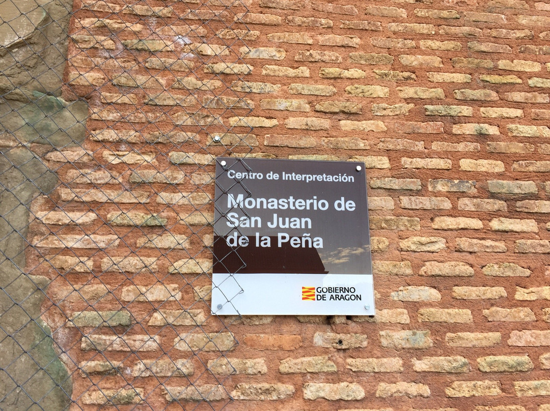 Peña Oroel景点图片