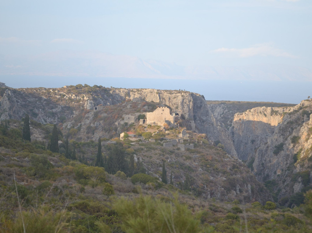 Palaiochora Castle景点图片