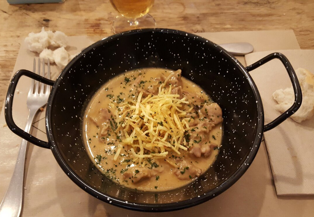 Rita la Cantaora Gastrobar & Lounge