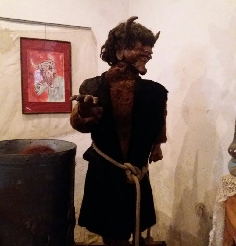 Hostka旅游景点-Muzeum Čertů
