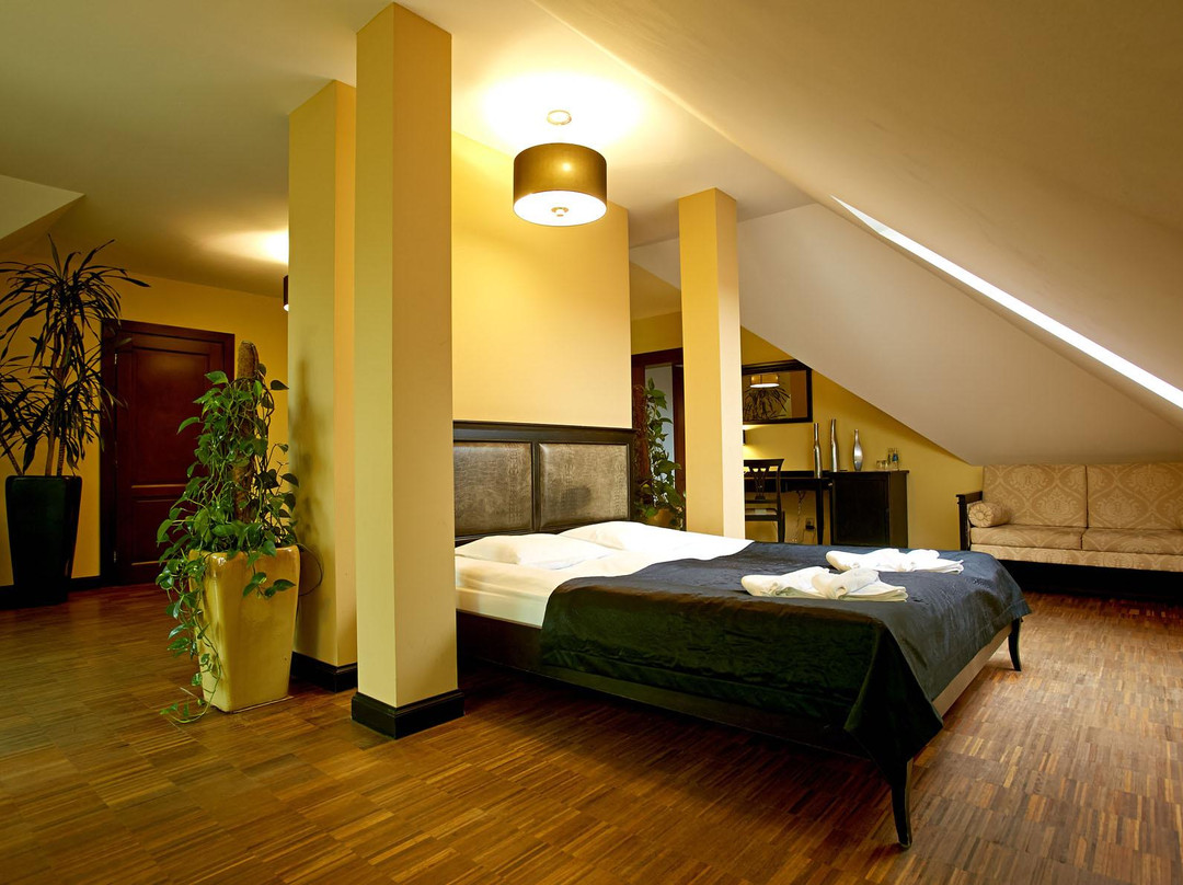 Maranello Hotel主图