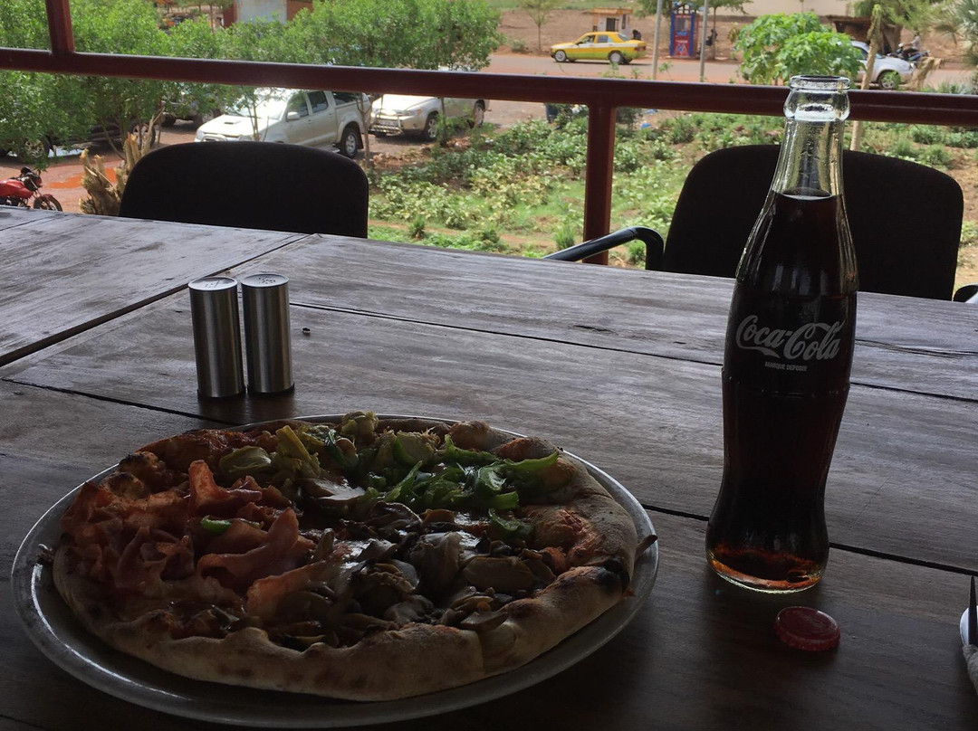 巴马科餐馆和美食-Da Guido Pizzeria