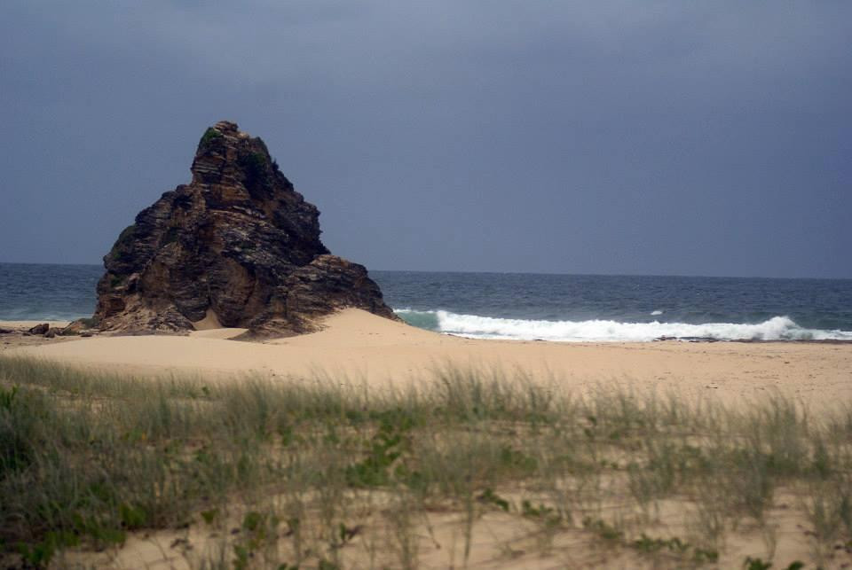 Valla Beach Tavern景点图片