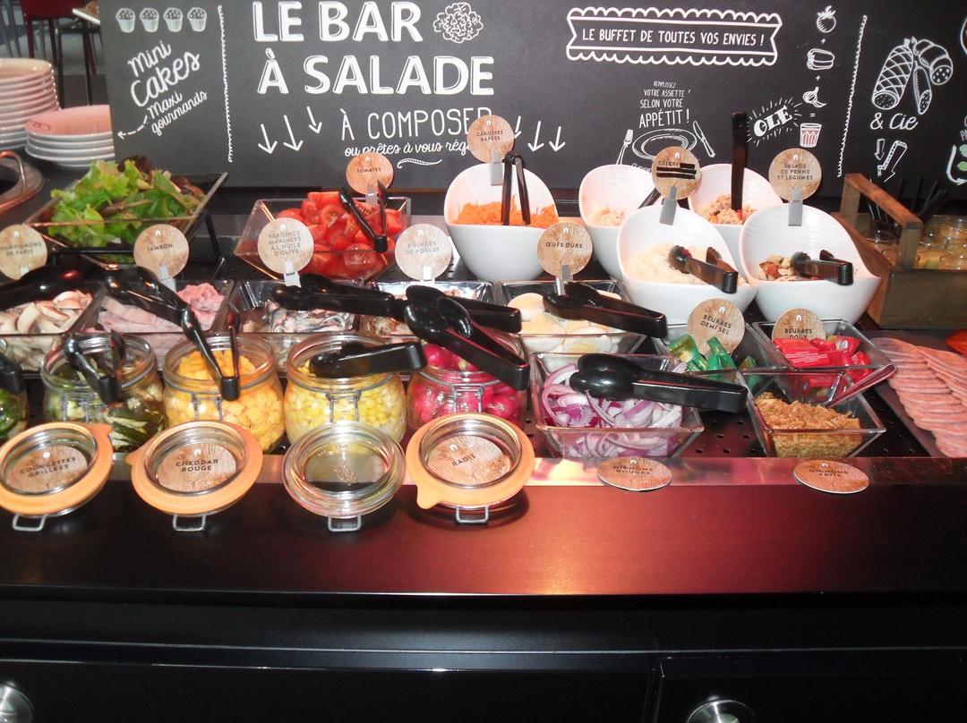 Saint-Apollinaire餐馆和美食-Campanile Dijon Est Restaurant