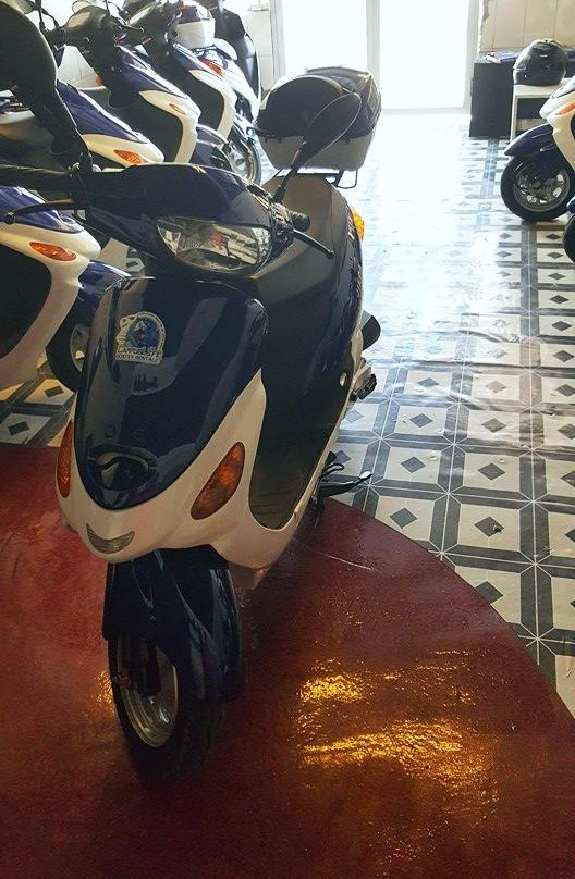 CampusLife Scooter Rentals-Portsmouth必去景点