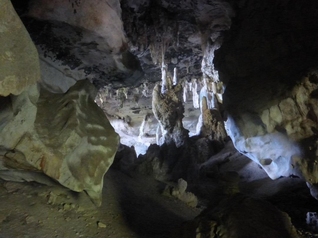 Pee Hua Toe Cave景点图片