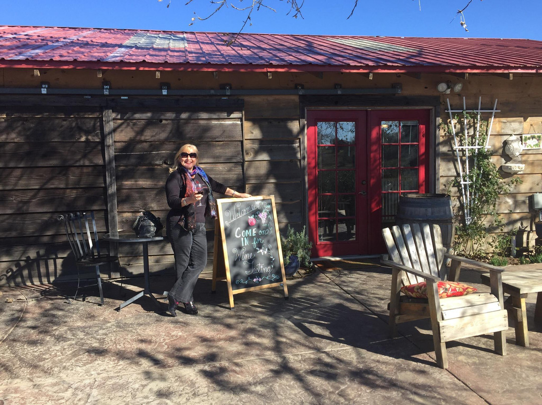 Volcan Mountain Winery景点图片