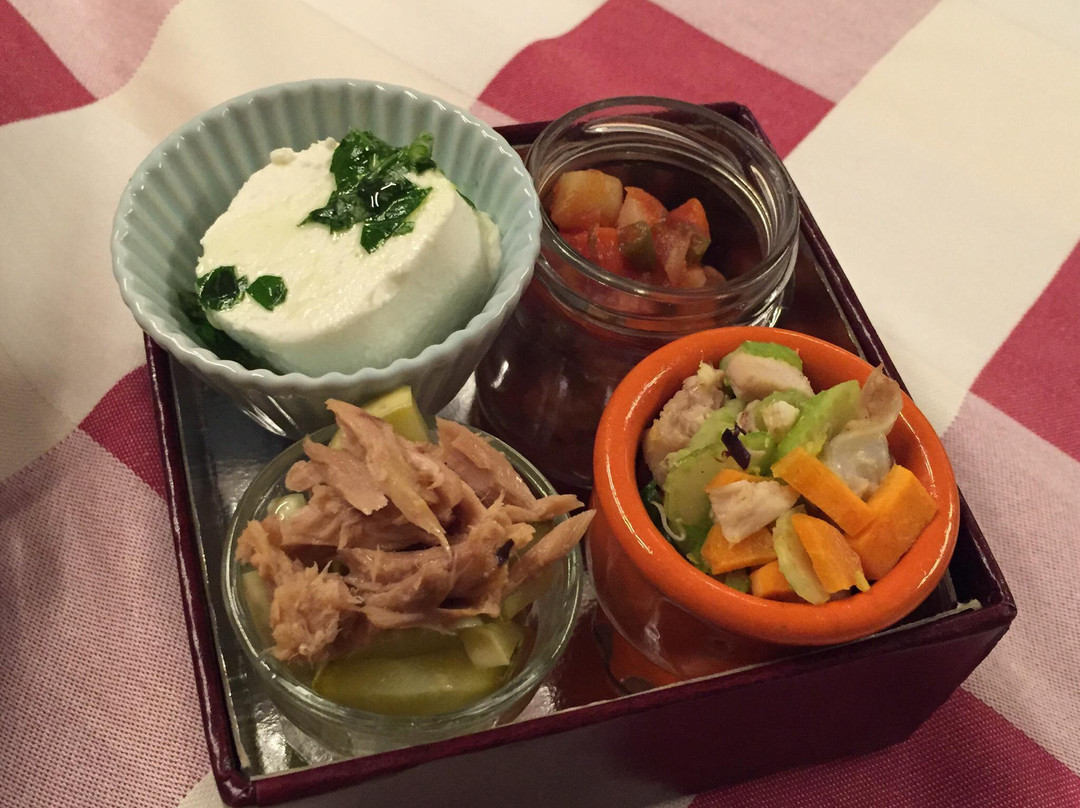 Pancalieri餐馆和美食-La Piola