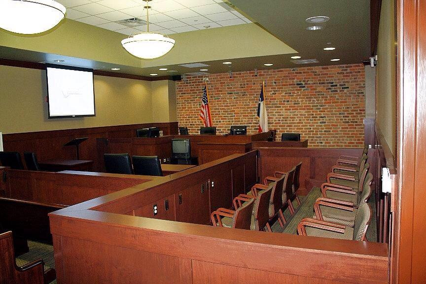 Polk County Courthouse-利文斯顿必去景点