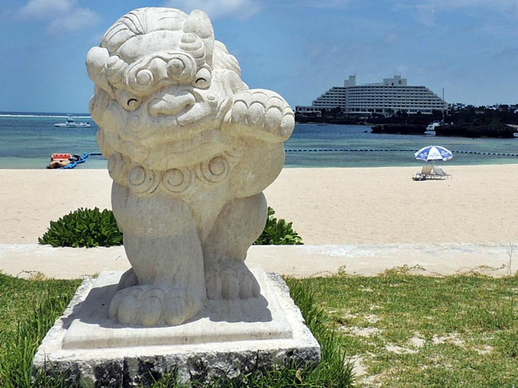Onna Seaside Cizil Park Nabii Beach景点图片