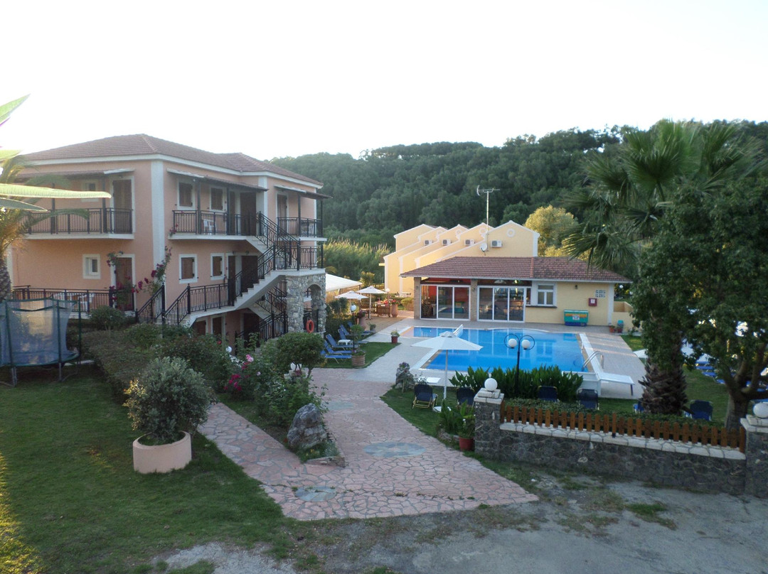 Termenades酒店住宿-Nadolia Apartments