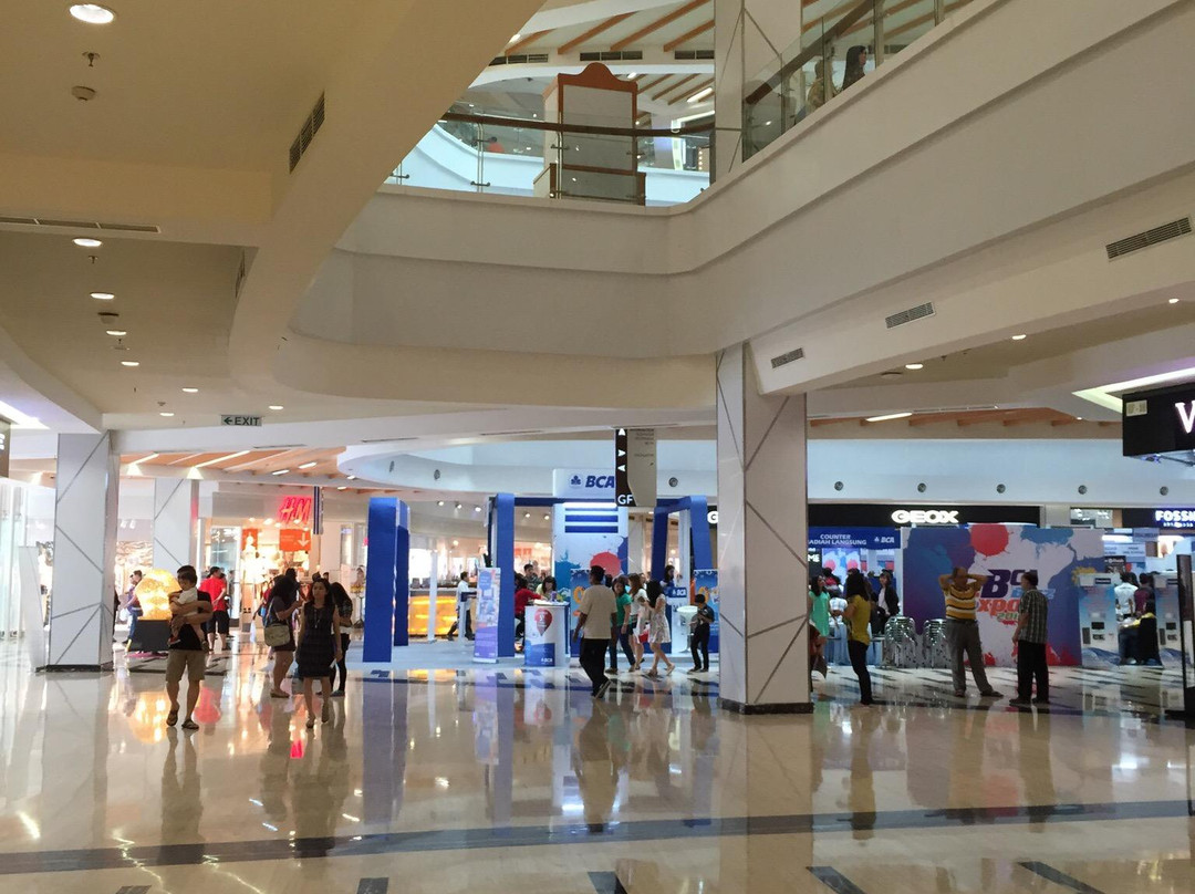 Center Point Mall-棉兰必去景点