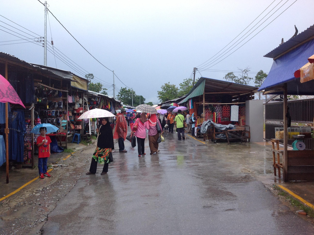 Serikin Weekend Street Market-边城必去景点
