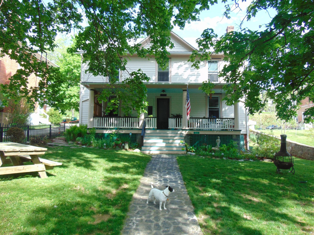 Ashwood Farmhouse