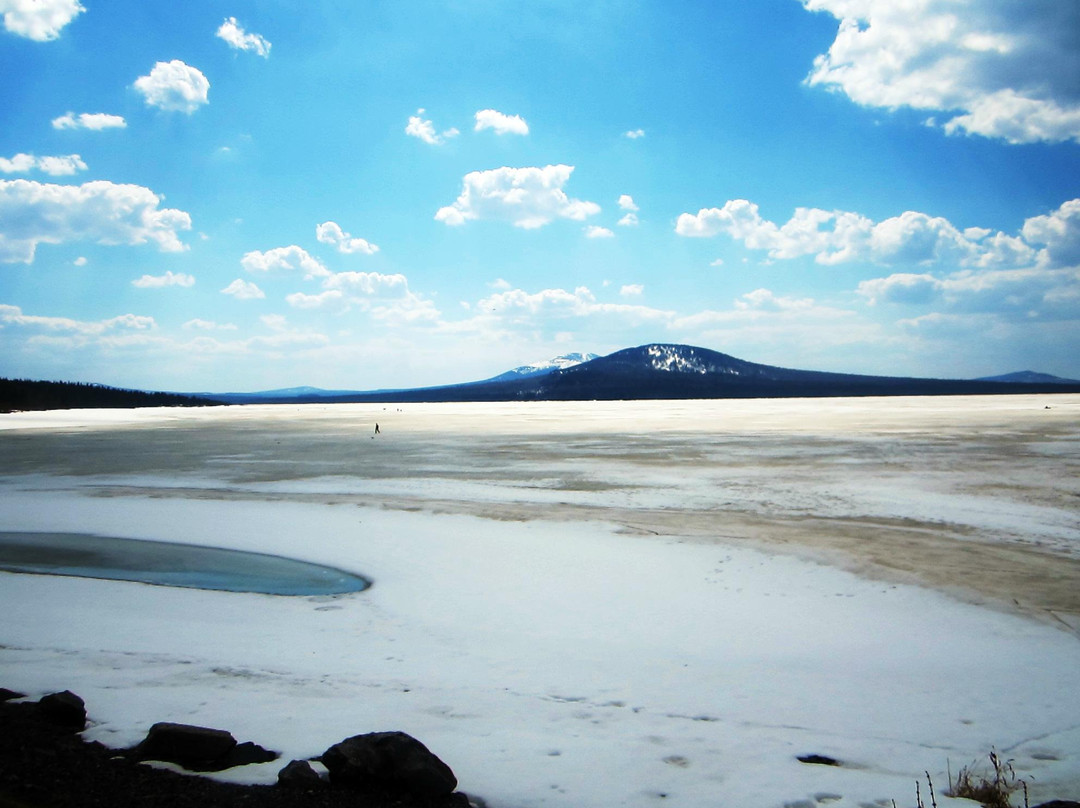 Lake Zyuratkul景点图片