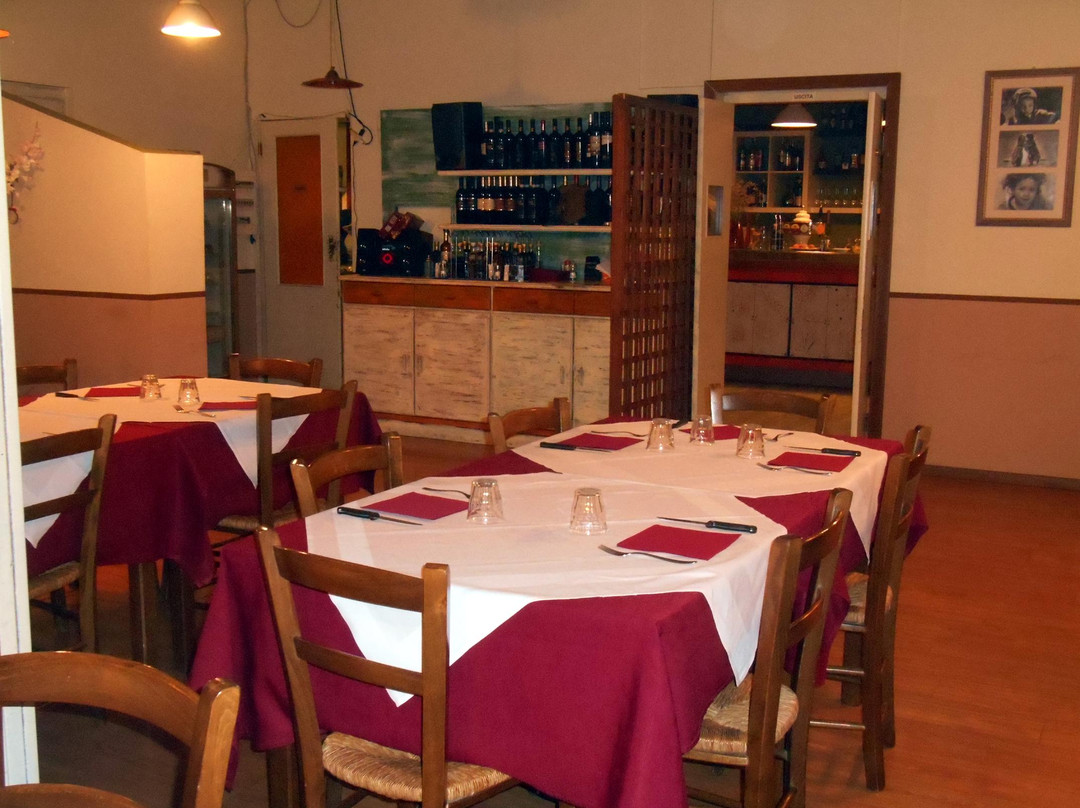 Trattoria Vecchio Vinile