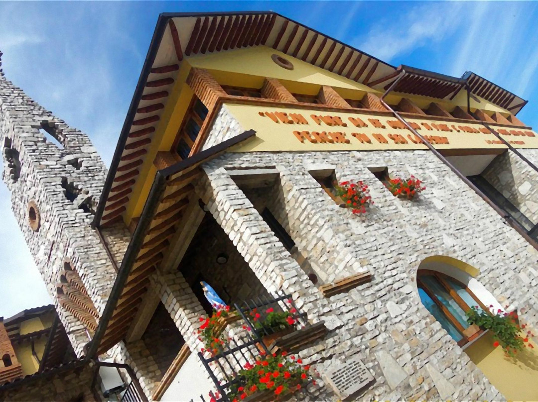 Serravalle di Chienti旅游攻略图片