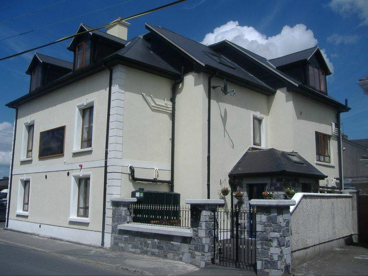 Nenagh酒店住宿-Clare Street House