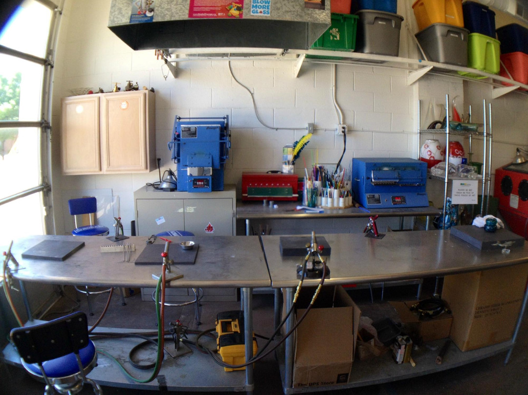 SiNaCa Studios School of Glass and Gallery-沃思堡必去景点