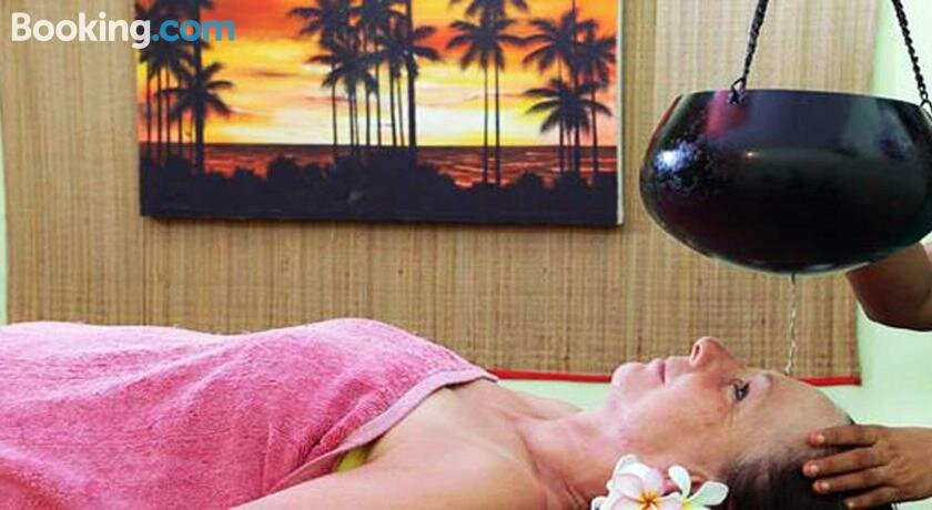 Life Ayurveda Lake Resort