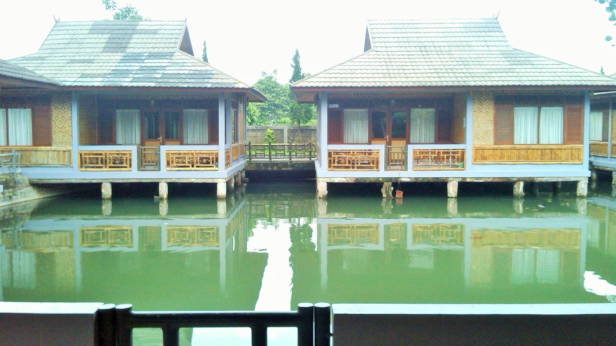 Resort Prima Cisarua-浴室