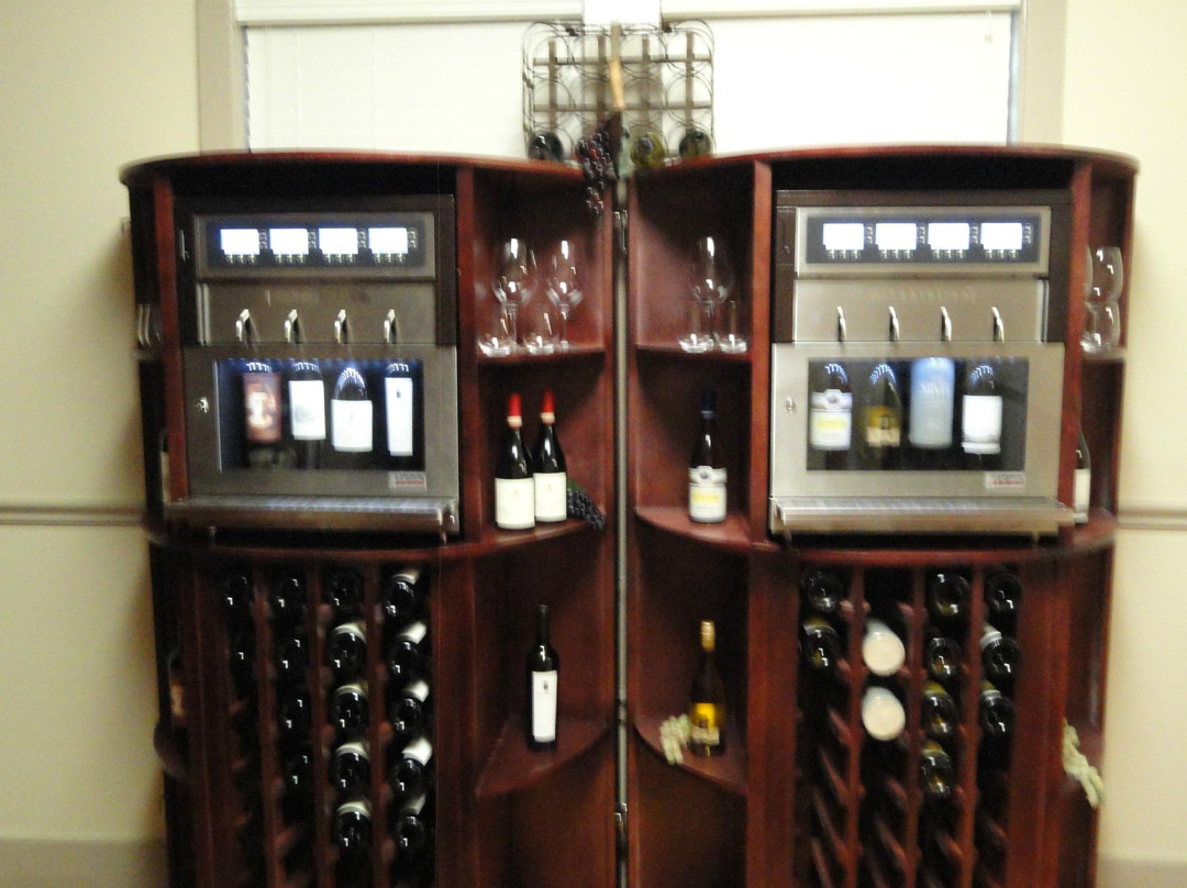 Southern Napa Fine Wine Store景点图片
