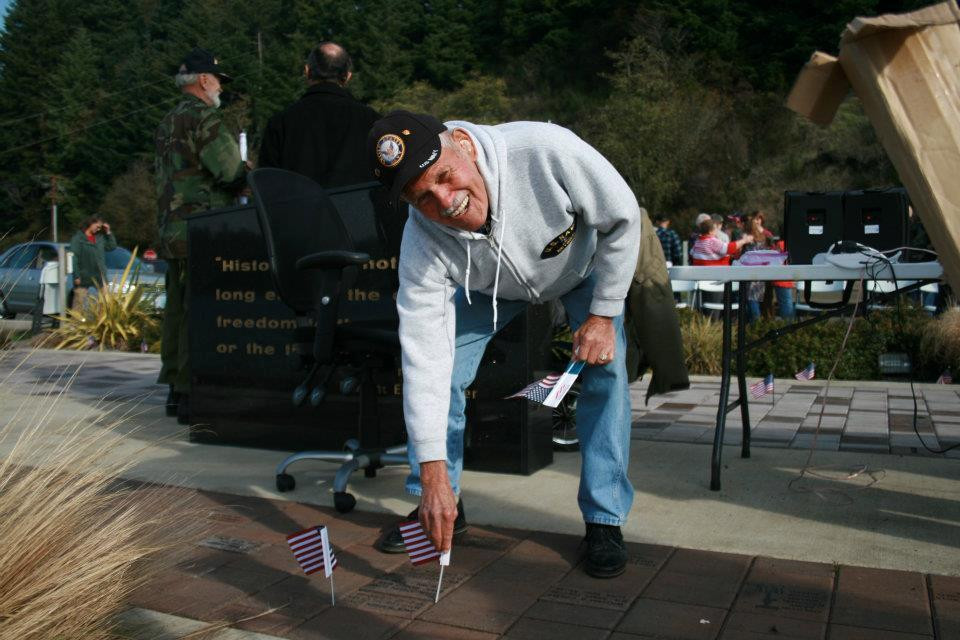 David Dewett Veterans Memorial-North Bend必去景点