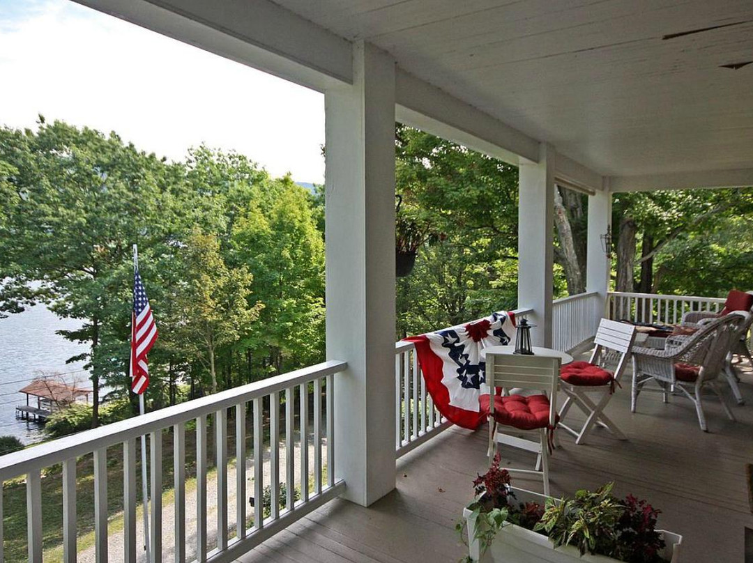 乱世佳人食宿酒店主图