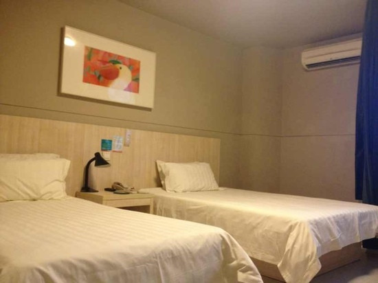 凯里亚德酒店(上海大宁国际广场店)主图