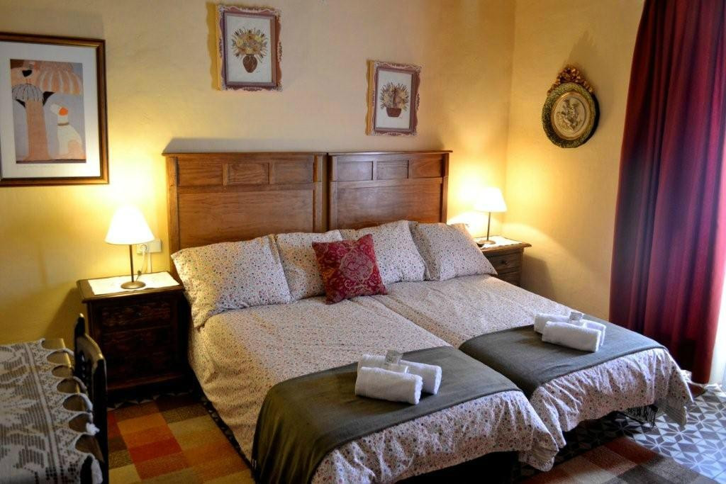 Angues酒店住宿-Posada Abadia de Sietamo