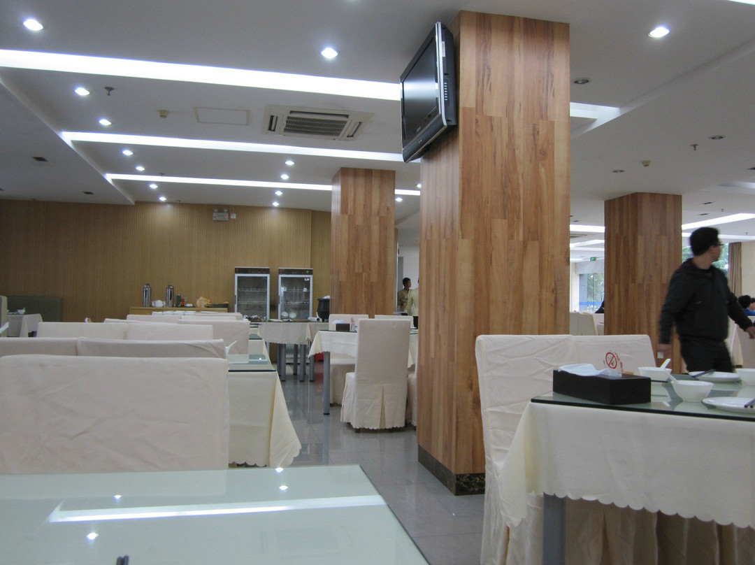 佰翔之家海滨酒店主图