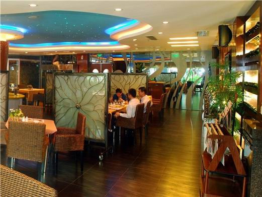 万汇徕大酒店主图