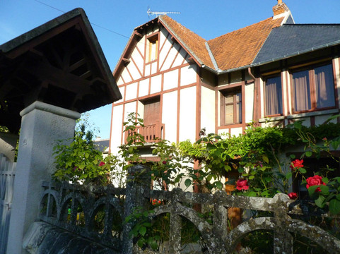 Saint-Senoch酒店住宿-La Gironnette