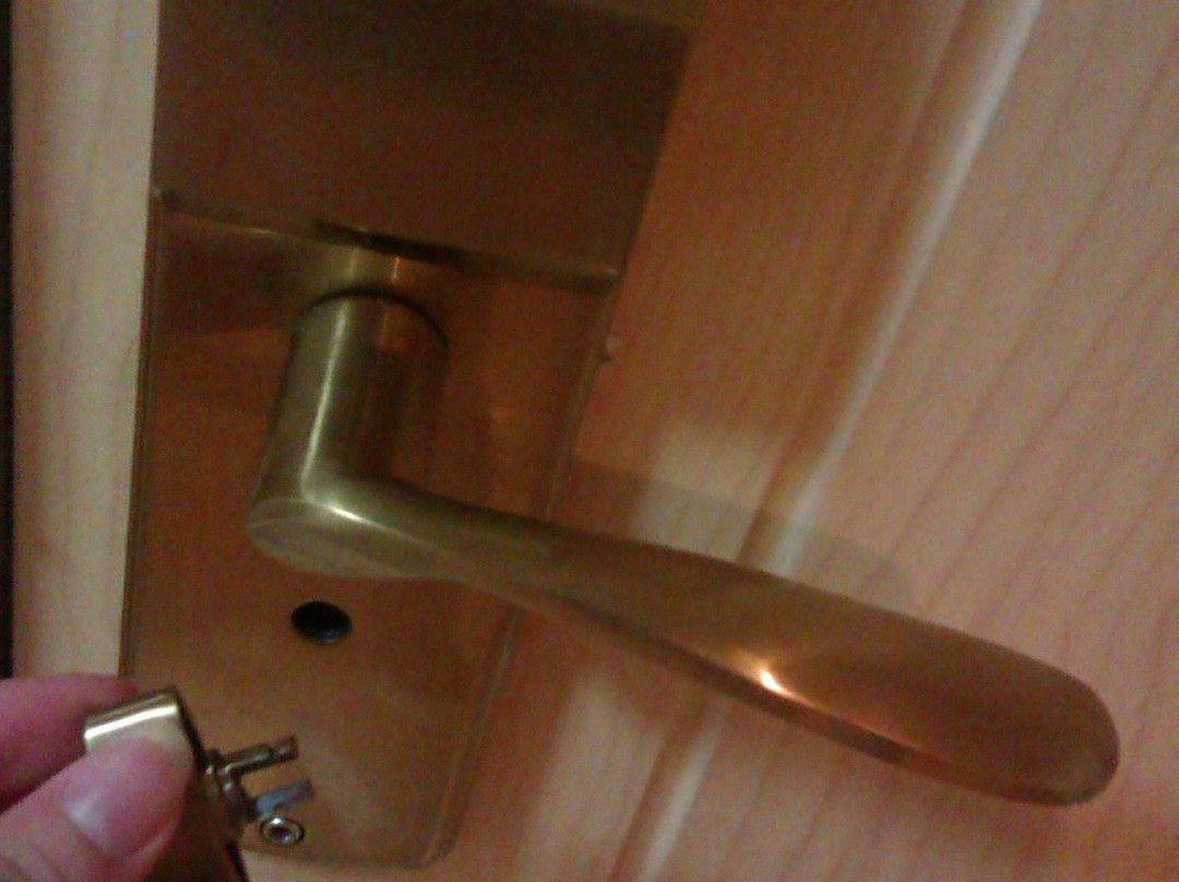 万程华府国际酒店主图