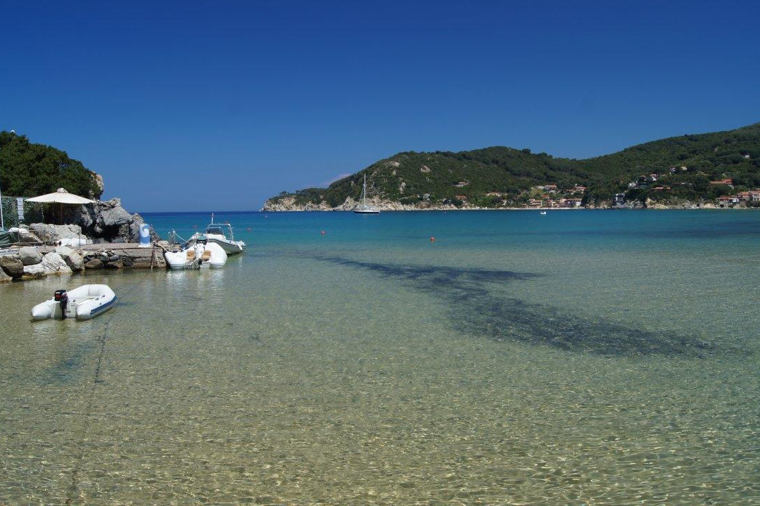 Walking trail to Spiaggia della Biodola-Procchio必去景点