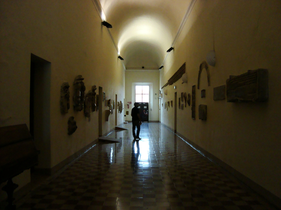 Biblioteca Malatestiana景点图片