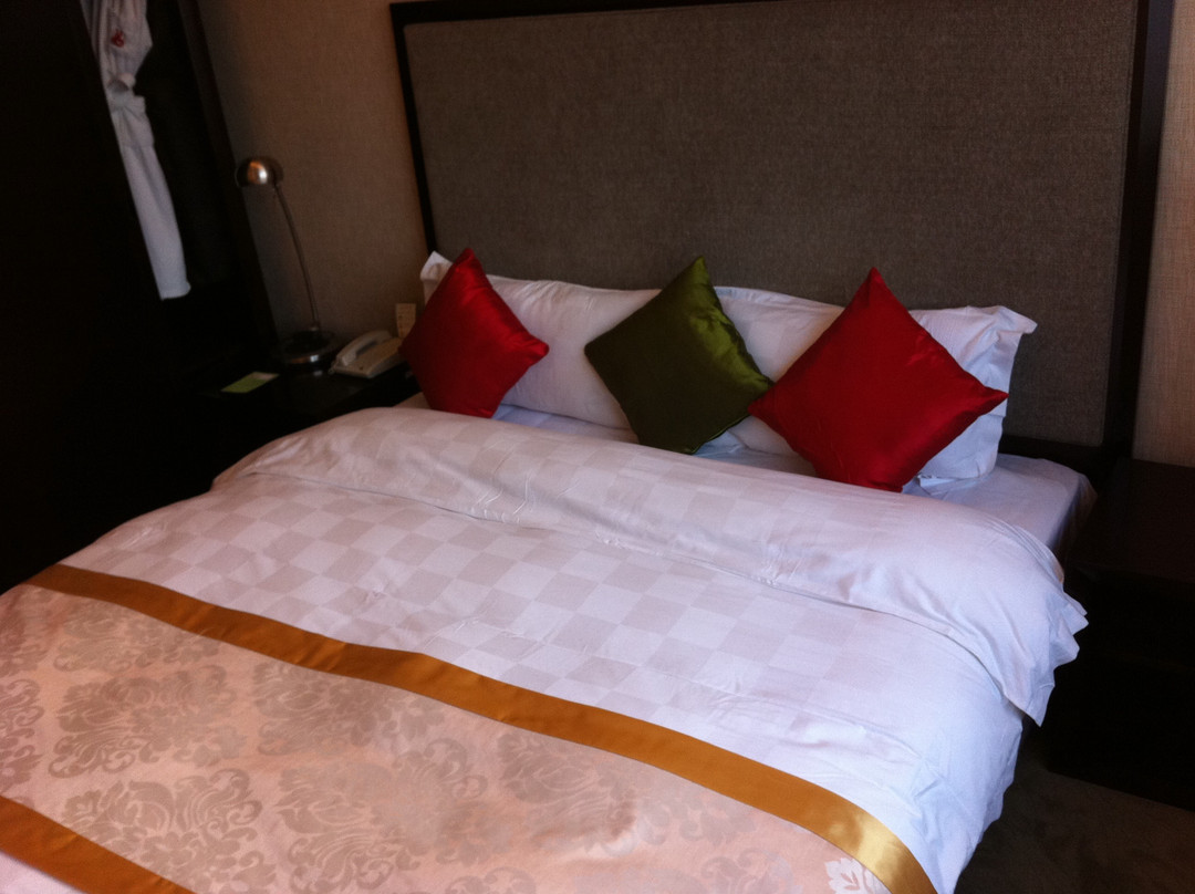 健晖君悦酒店主图