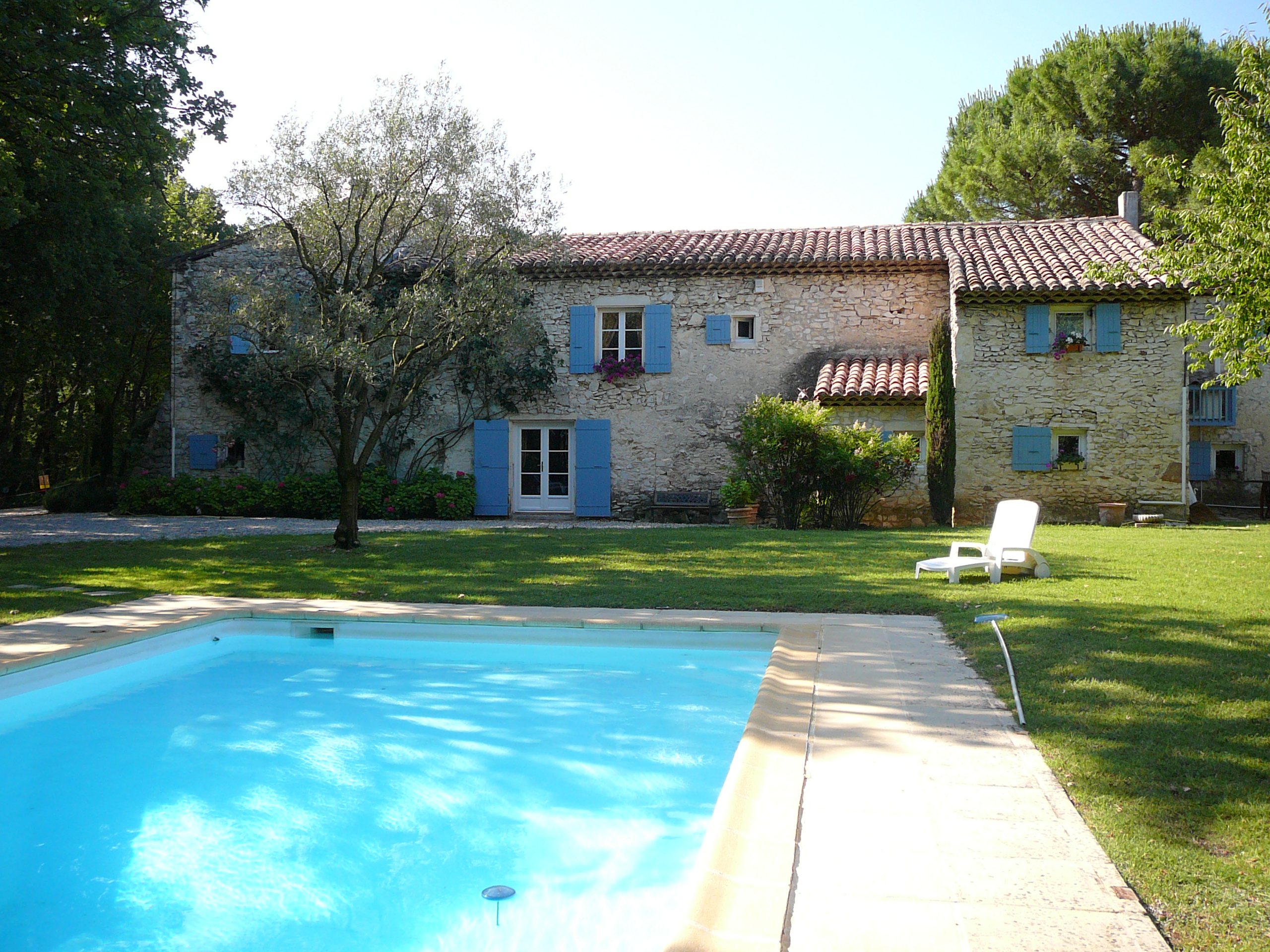 La Bastide des Lavandes-泳池