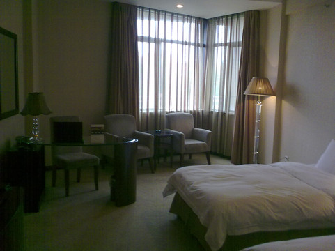 中威蓝海御华大饭店(无锡惠山万达广场店)主图