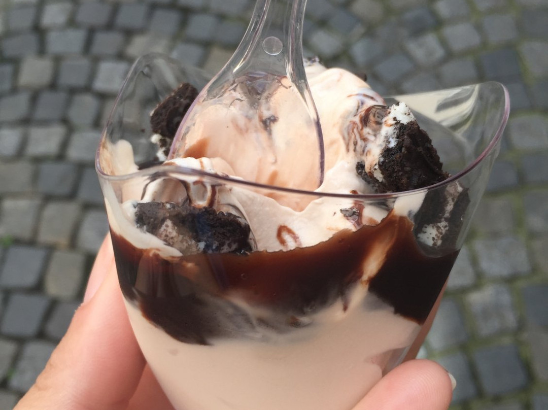 Yogurt Love