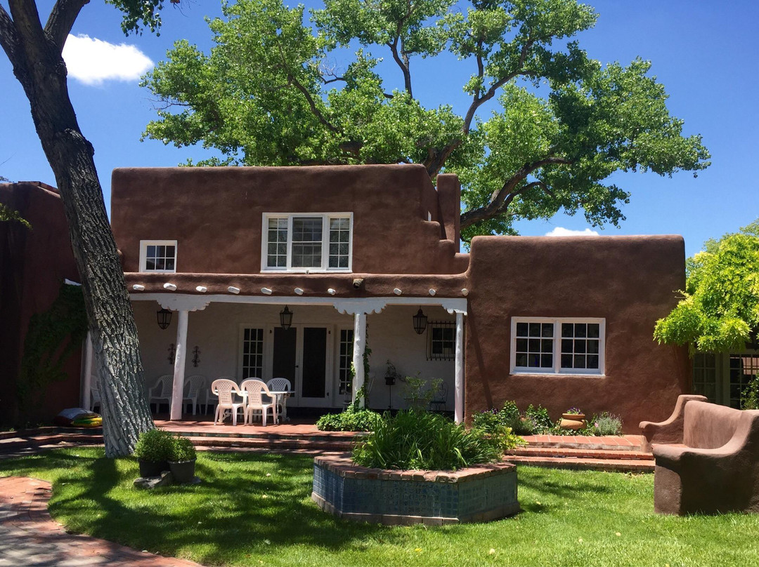 Los Ranchos de Albuquerque酒店住宿-Adobe Garden