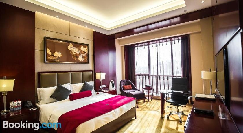 国泰安宁大酒店主图