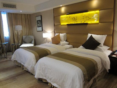 歌华开元大酒店主图