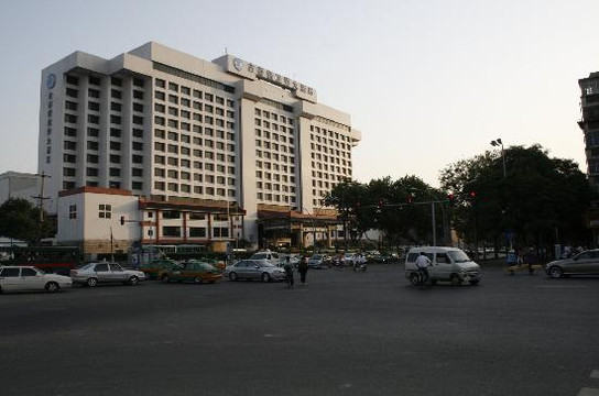 西安古都文化大酒店（明城墙洒金桥地铁站店）主图