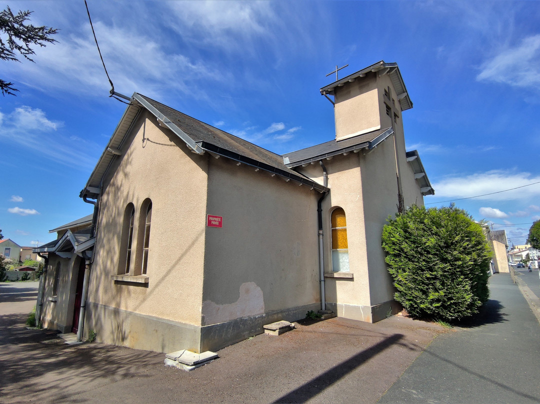 Eglise Saint Vincent De Paul-尼奥尔必去景点