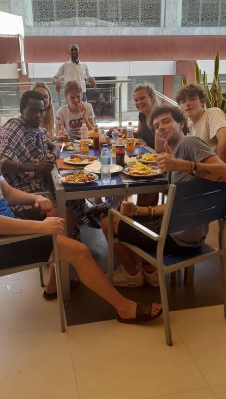 AIM Mall-阿鲁沙必去景点