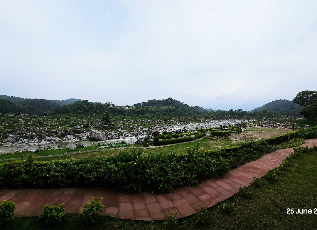 Neugal Riverfront Resort主图