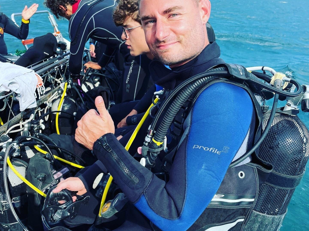 Diving Service景点图片