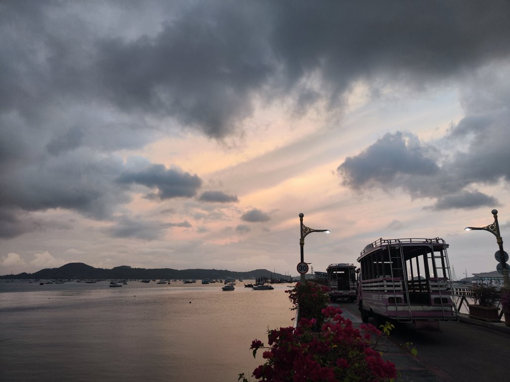 Phuket Jula Place主图