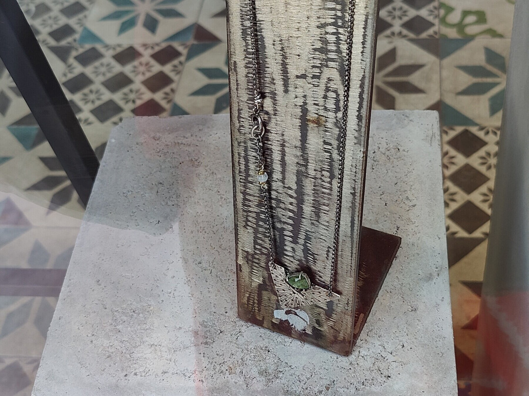 Metal Studio Jewelry Chaing Mai-Su Thep必去景点